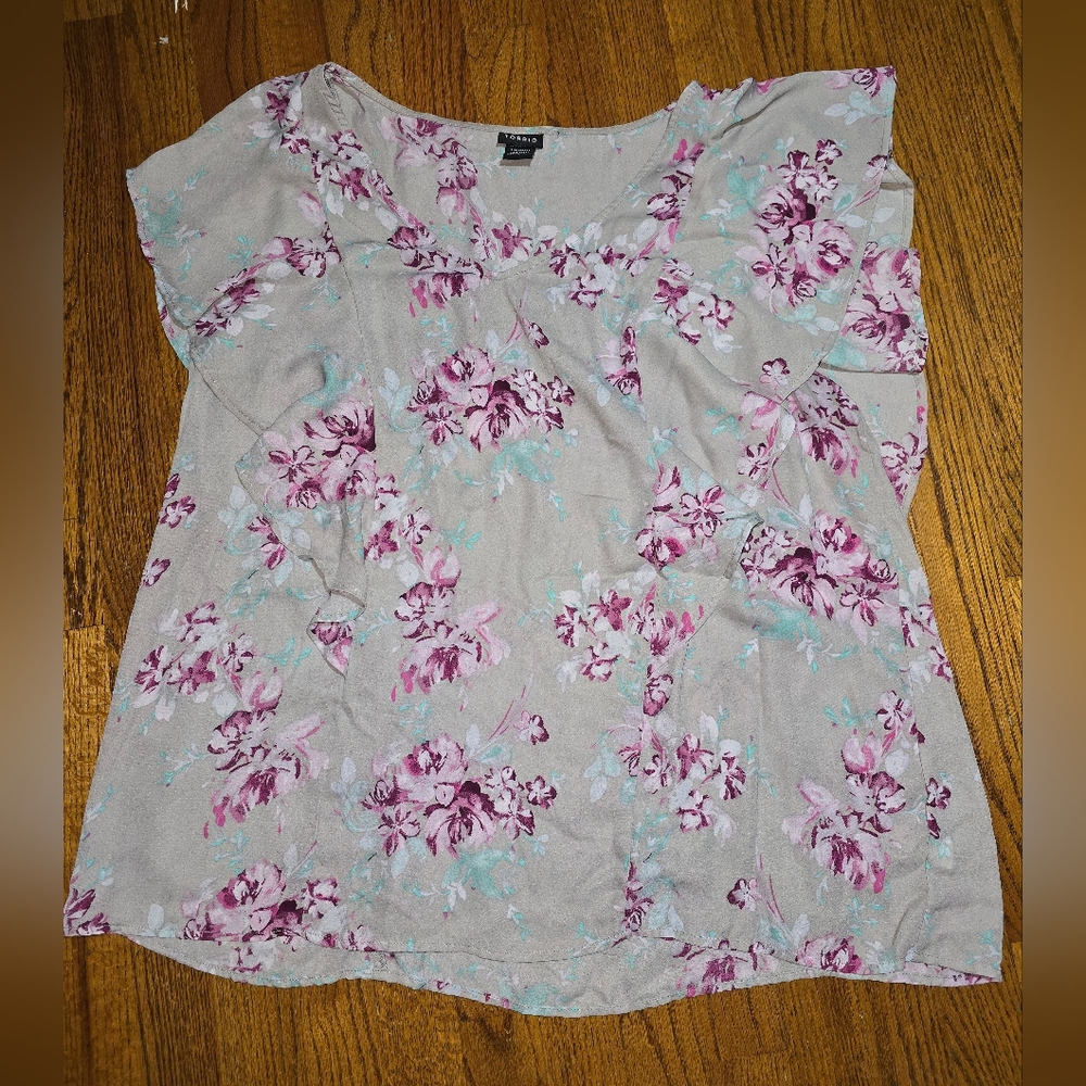 Torrid Size 2 floral top